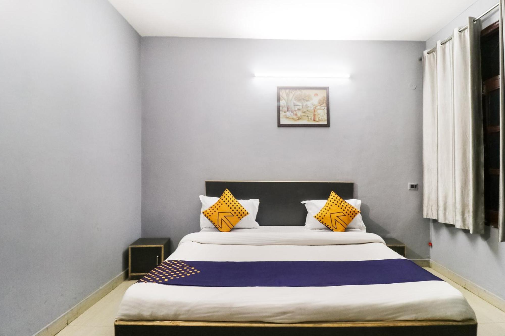 Hotel O Sunrise Guest House Gurgaon Esterno foto