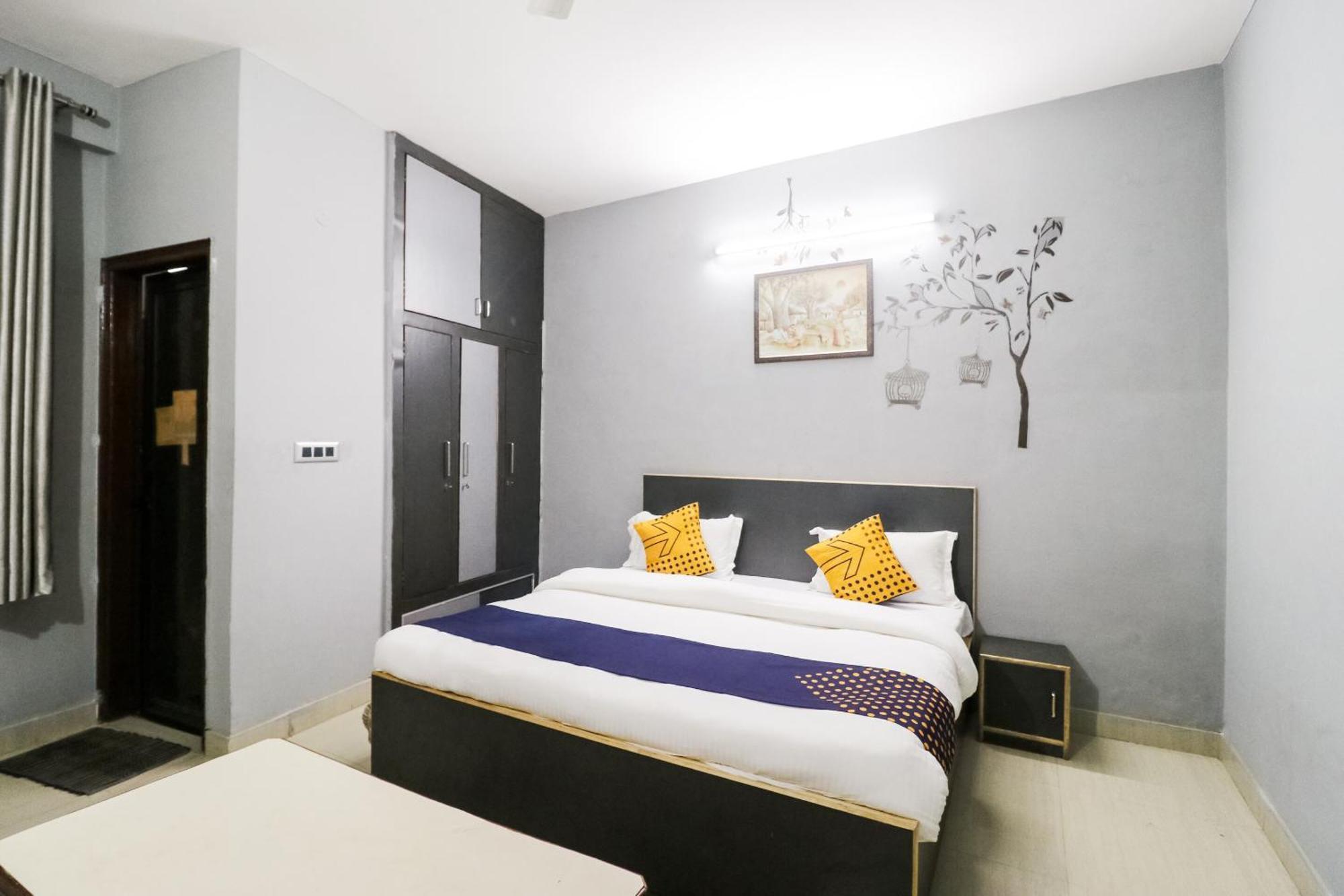 Hotel O Sunrise Guest House Gurgaon Esterno foto